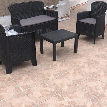 Dommu De Mela Vakantiehuis *